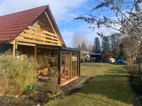 Holzhaus mit direktem Wasserzugang in Berlin-Köpenick